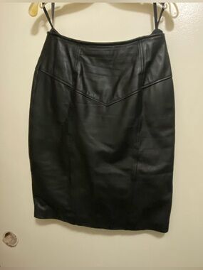 Vtg Bermans Womens Black Genuine Leather Pencil Skirt Size 10 26” Side Slit